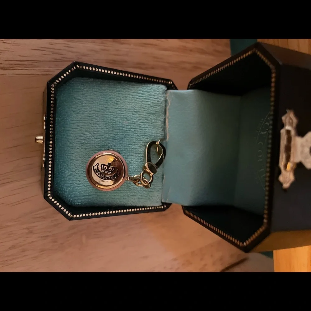 Juicy Couture  Hot Chocolate Charm  Authentic 100% - Picture 7 of 8